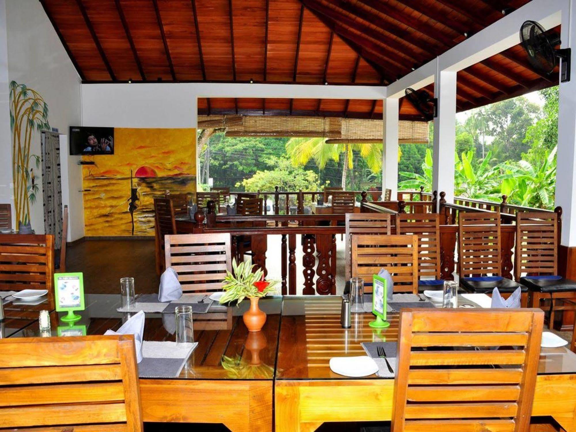 Rockery Villa Ayurveda Bentota Exterior photo